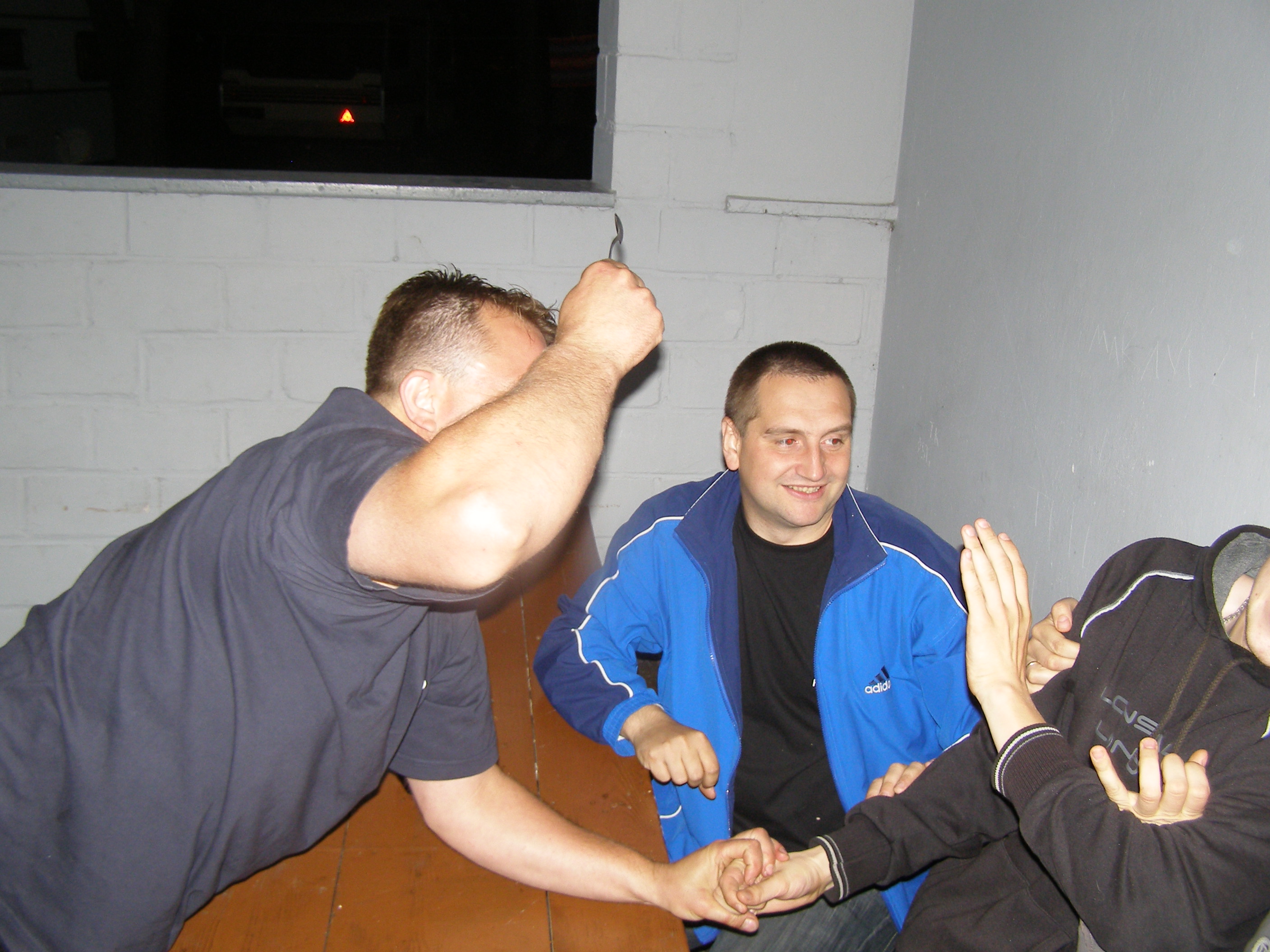 Imprezka na środku ośrodka.