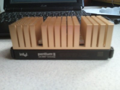 Pentium II Box