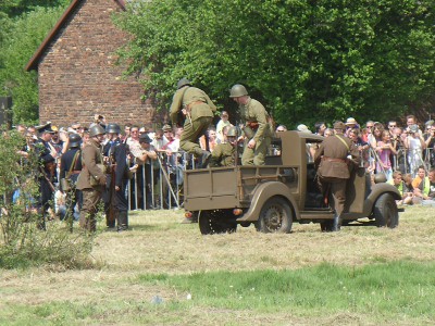 SN852915 [800x600].JPG