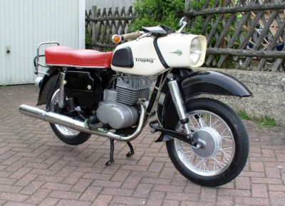 trophy150 ccm.jpg
