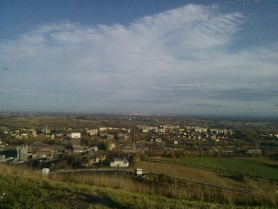 PhotoChooser-365a1577-24b3-47c0-9b36-6313ce9c7073.jpg (923.39 KiB) Przejrzano 384 razy daleko w tle Tychy i moje okno