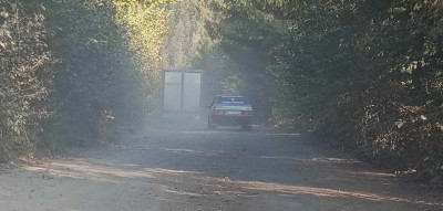 Bywa i tak czyli asfaltówka zamieniająca się w szutrówkę