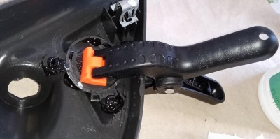 Plafon głośnika z dawcy