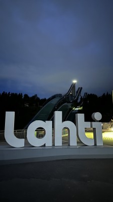 IMG_1525.jpg