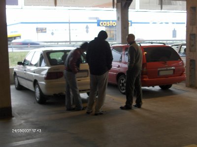 od lewej auto: Picco, WieSiu