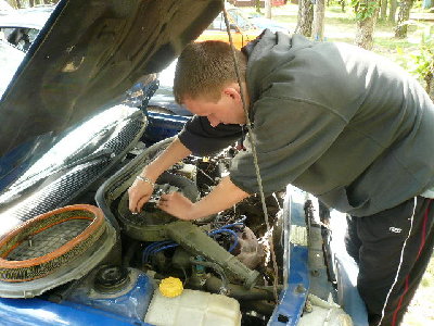 P1020098.JPG (91.04 KiB) Przejrzano 89 razy HEHE podreguluje sobie gaznik i RS bedzie wąchał smród mojego lpg :D