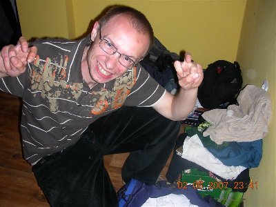 ...pomyślał że jak pokaże mu TELETUBISIA...