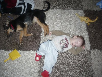 mój kochany synek  kocha zabawy z Sonia
<br />a Sonia  bardzo lubi Lukasa