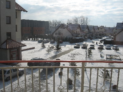 Strona wschodnia z widokiem na studio ATM