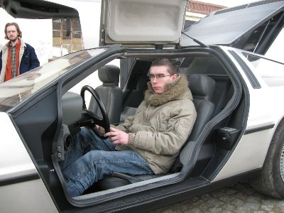 Delorean11.jpg