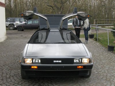 Delorean1.jpg