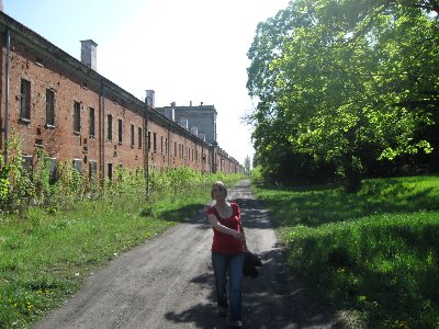 Najdluższy budynek w Europie 2800m - oblazłem go w koło